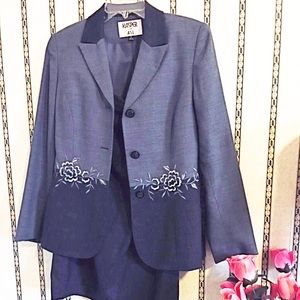 Kasper Gray two-tone suit